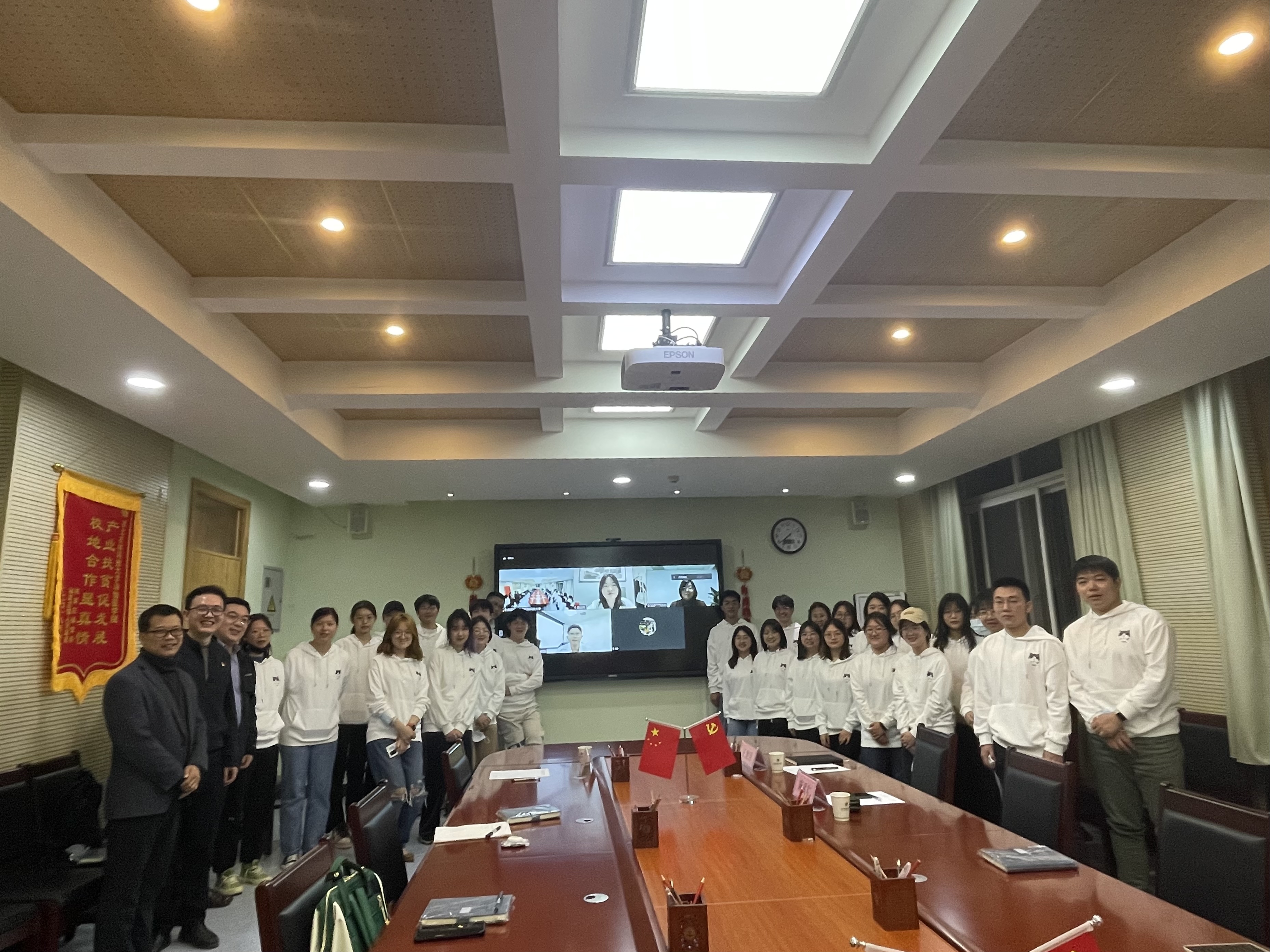 aa3fbeef912b484b8fd738265ae71e89.jpg aa3fbeef912b484b8fd738265ae71e89.jpg