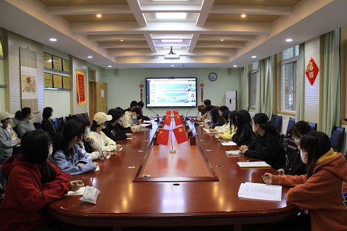 c9f068f5f6d6431e8c831d227358db01.jpg c9f068f5f6d6431e8c831d227358db01.jpg