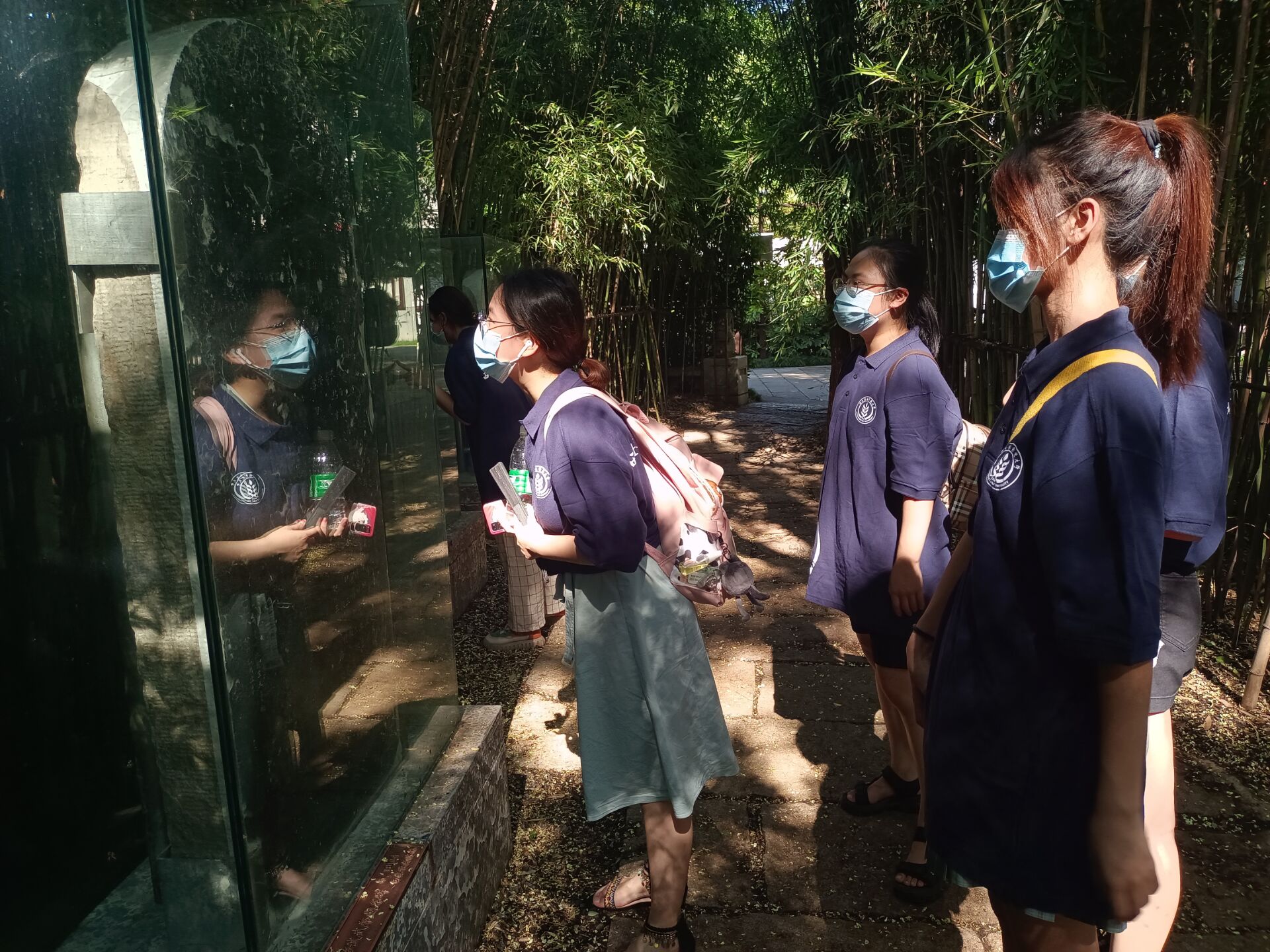 af4f7fe60e4d4934a558f94984b8dbd0.jpg af4f7fe60e4d4934a558f94984b8dbd0.jpg