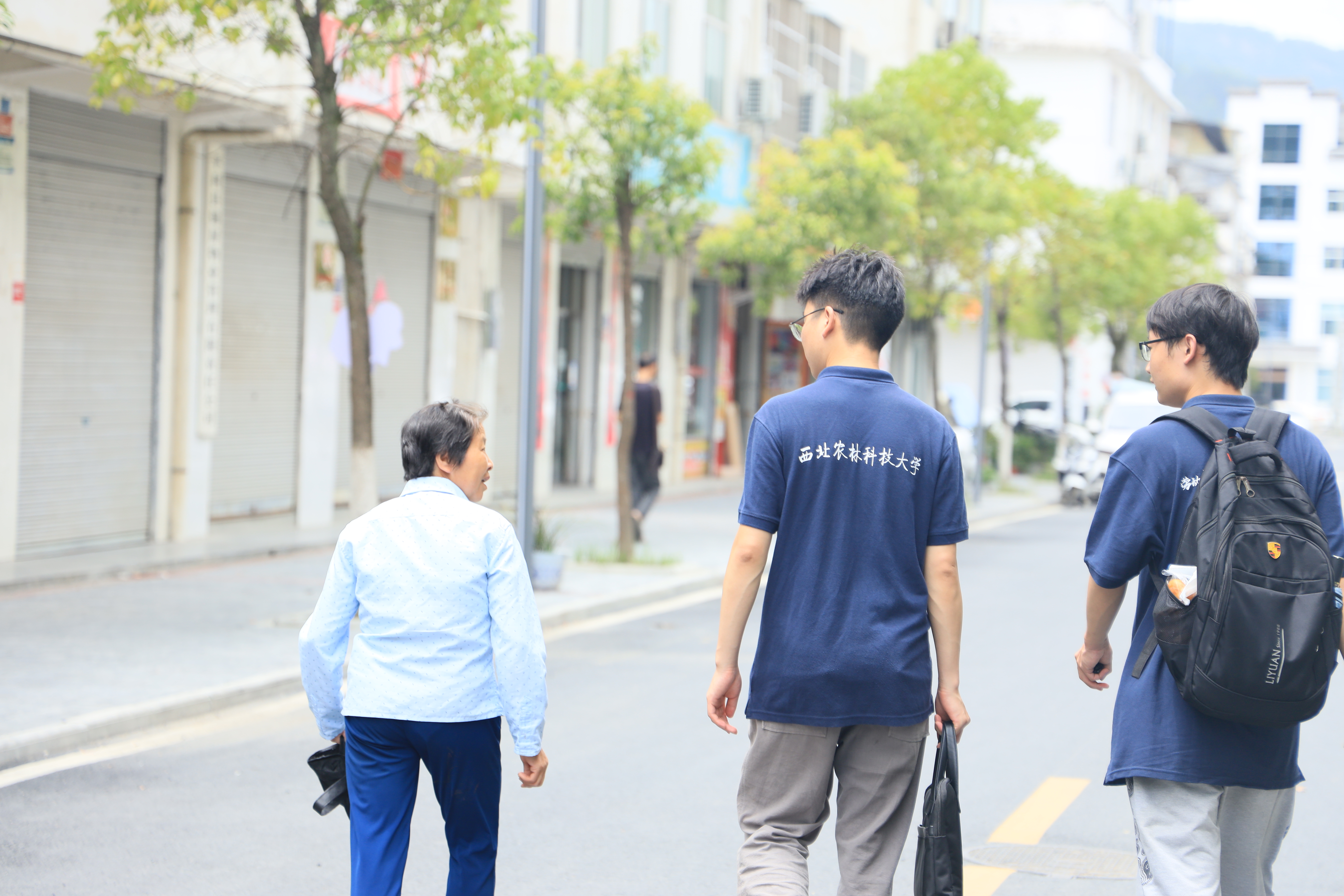 b521be25ada240e8bdaadab5f81ae3b2.jpg b521be25ada240e8bdaadab5f81ae3b2.jpg